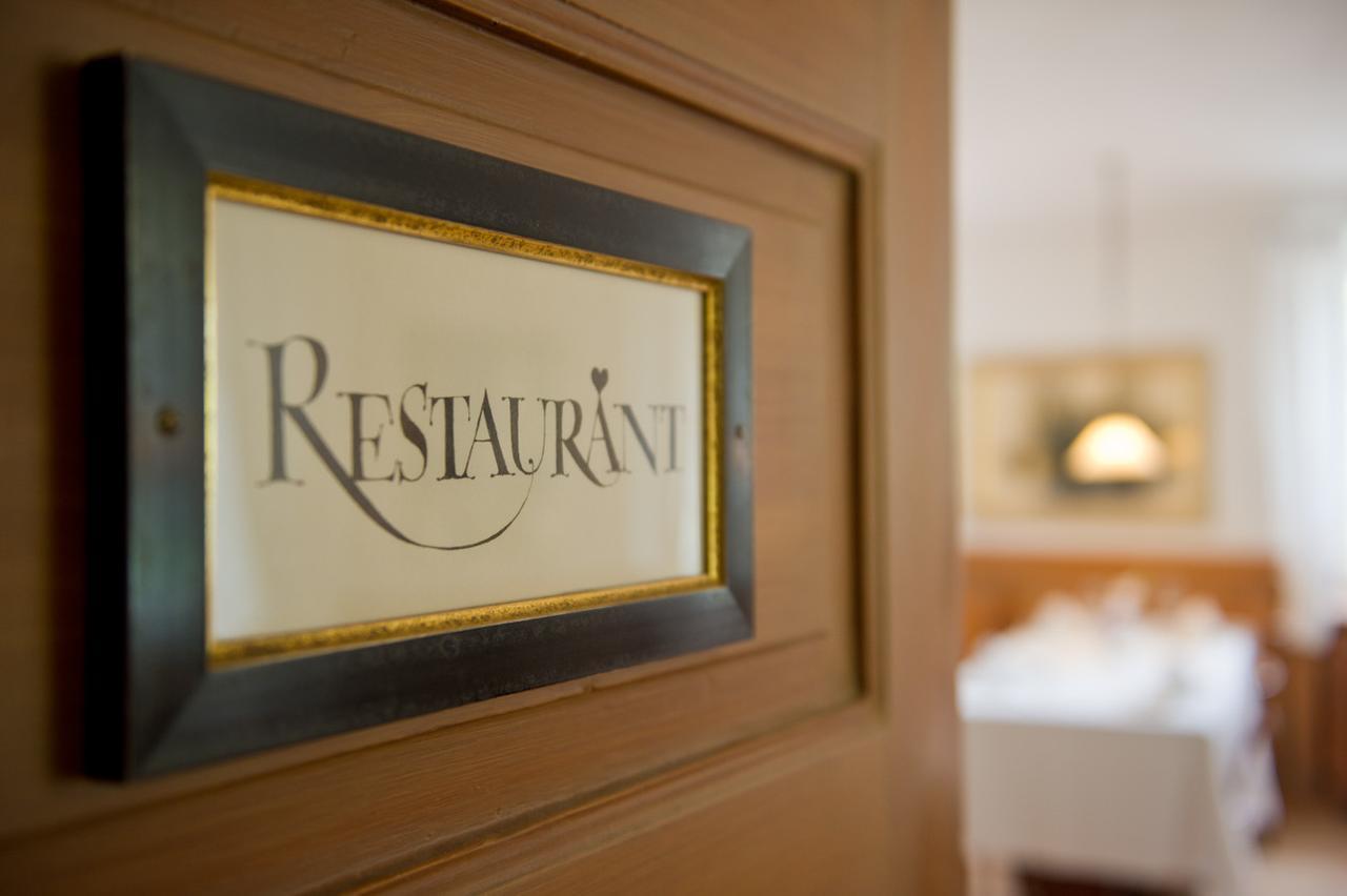 Storchen Restaurant Hotel Бад-Кроцінген Екстер'єр фото